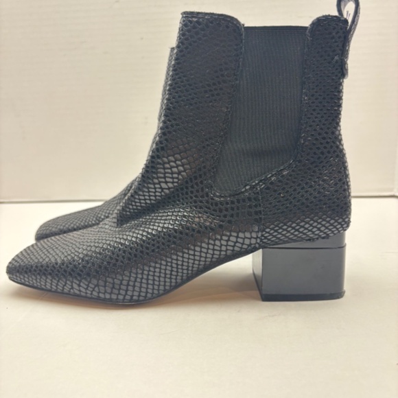 Franco Sarto Faux Snake Skin Black Block Heel Zip Up Boots 7 - Picture 3 of 10